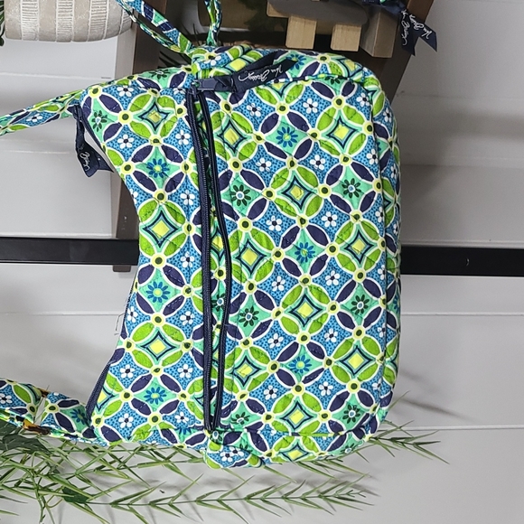 Vera Bradley Retired Daisy Daisy Set - Picture 5 of 12